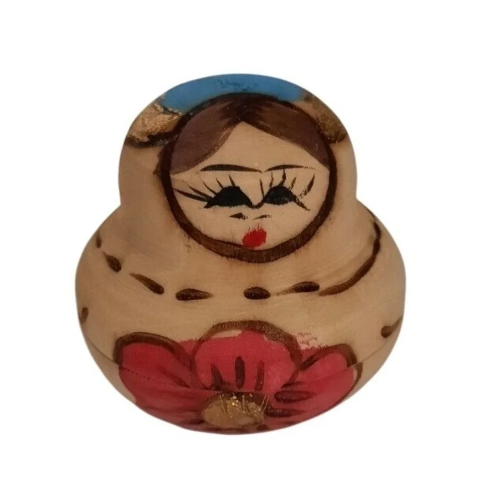 Vintage Russian Nesting Dolls Matryoshka Hand Painted Wood 8 Piece Set Floral
